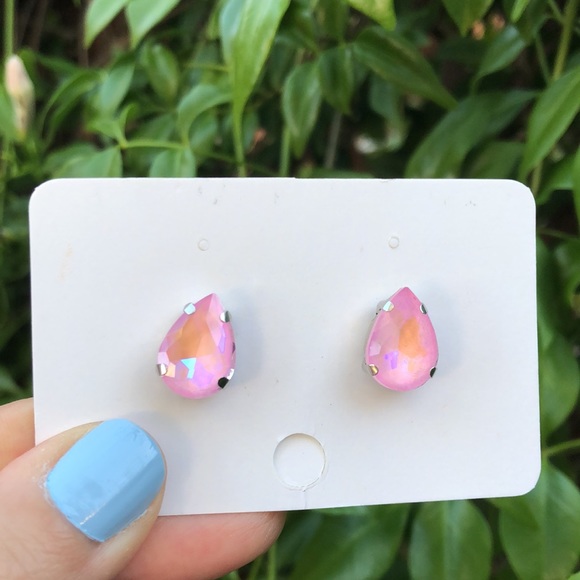Pastel Pink Aurora Borealis Pear Crystal Earrings - Picture 5 of 6